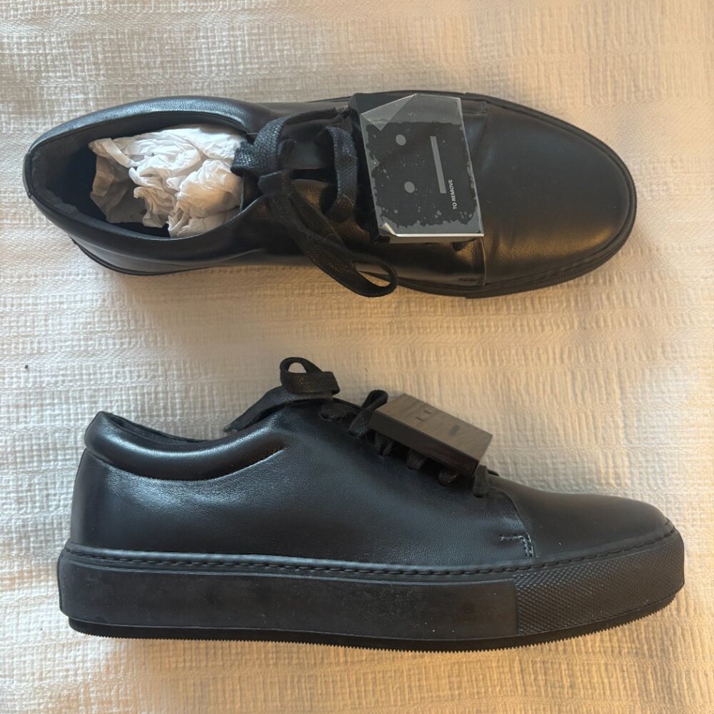 Acne Studios - Adriana's - Picture 2 of 4